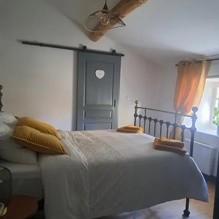 Lavallade12 Chambers D'hotes 3* Roussines