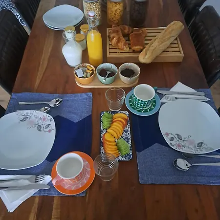 Bed & Breakfast Lavallade12 Chambers D'hôtes 3*