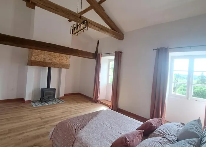 Lavallade12 Chambers D'hotes Bed and breakfast